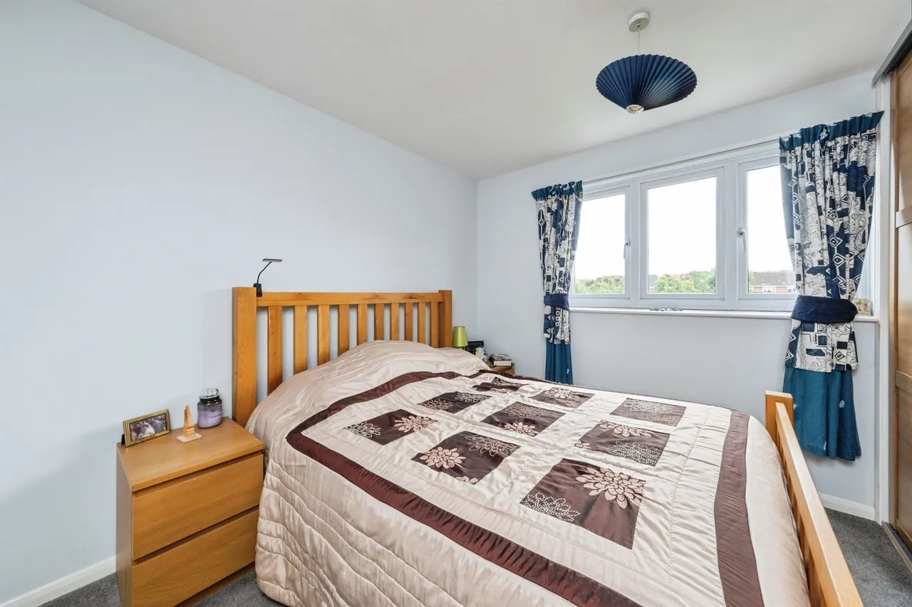Sunridge Close, Newport Pagnell, MK16, photo 9