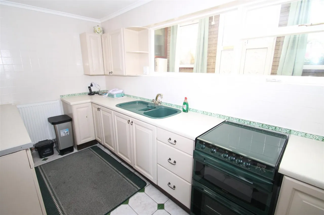 Waxland Road, Halesowen, photo 17