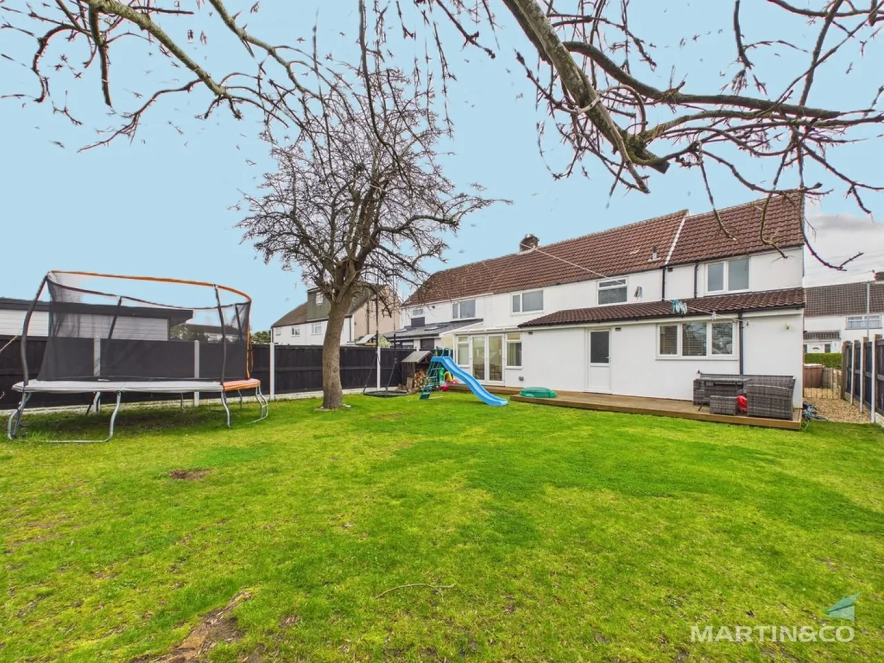 Arborn Drive, Upton, photo 2