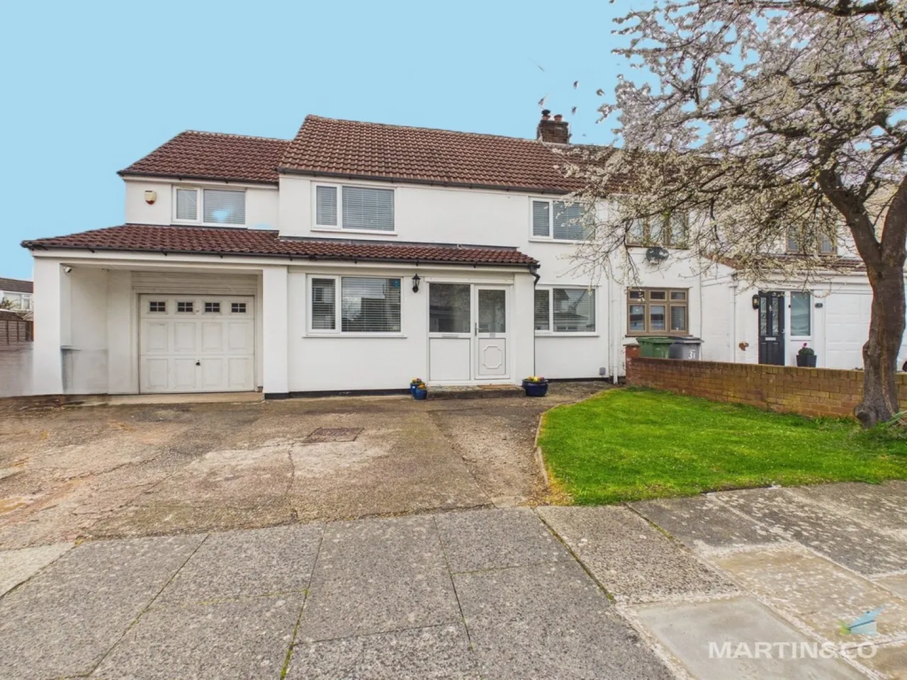 4 bed house for sale — Arborn Drive, Upton