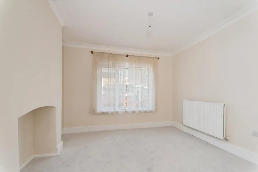 Read Street, Swindon, SN1, photo 6