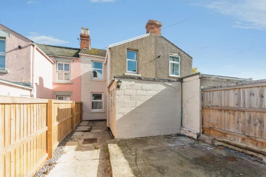 Read Street, Swindon, SN1, photo 11