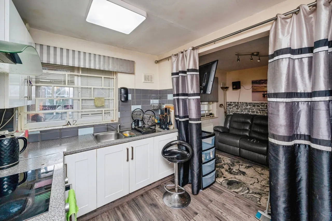 Simpson Road, Mansfield, Nottinghamshire, NG19, photo 8