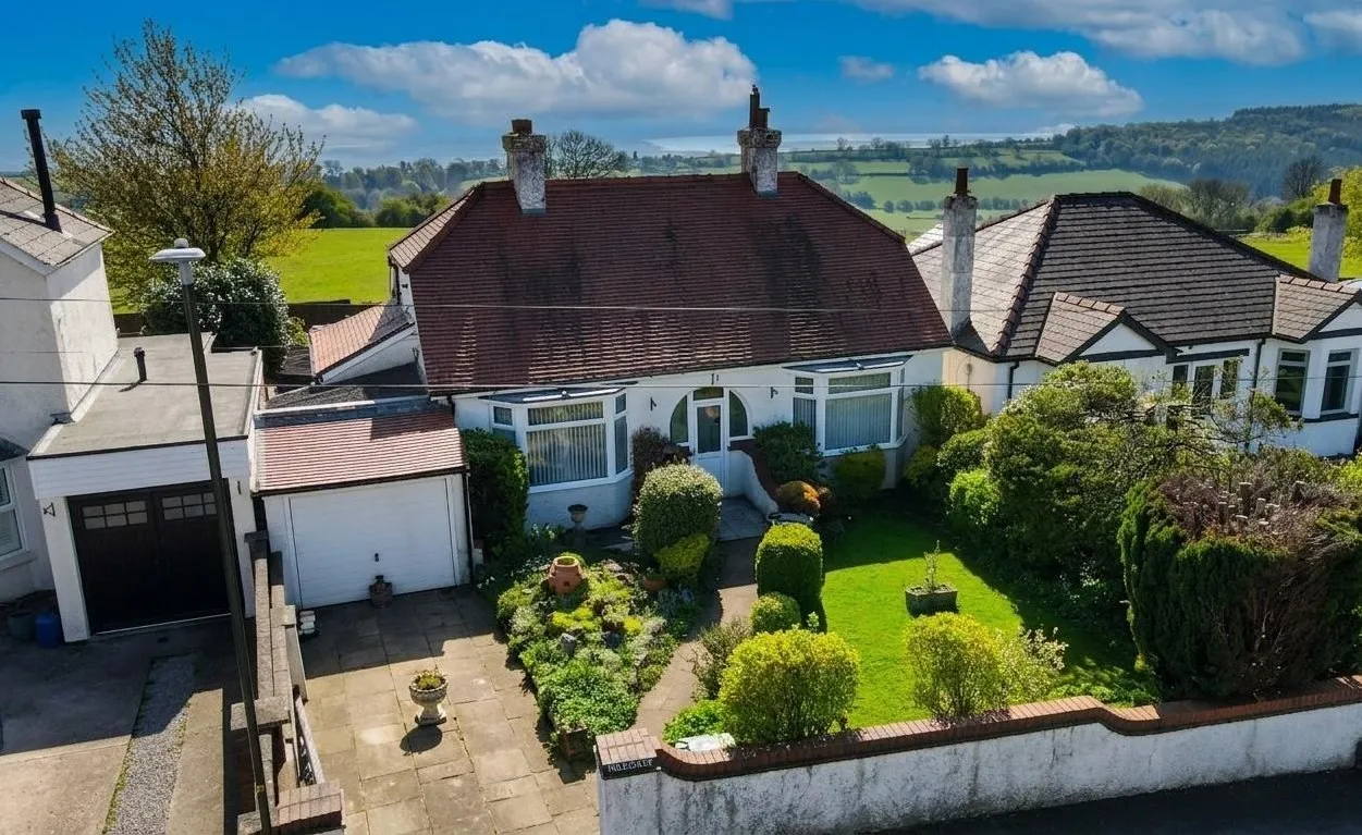 3 bed house for sale — Littledean Hill Road, Cinderford
