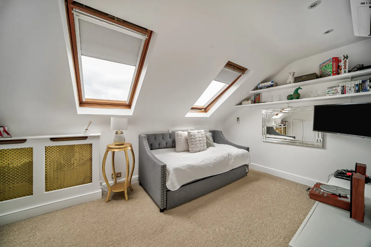 Elmwood Road, Chiswick, W4, photo 27