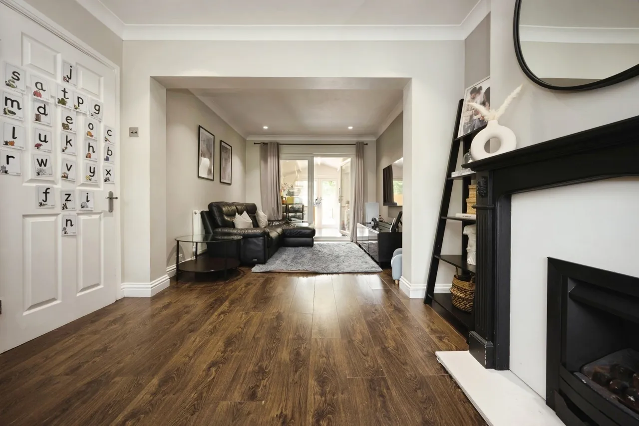 Chantry Road, Kempston, Bedford, Bedfordshire, MK42, photo 3