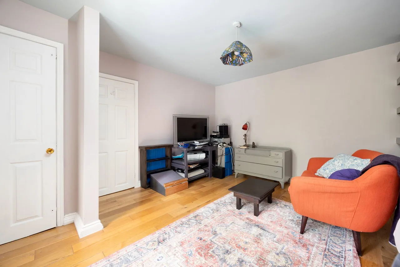 The Ley, Box, SN13, photo 45