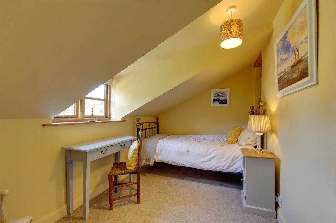 North Barningham Road, Bessingham, NR11, photo 19