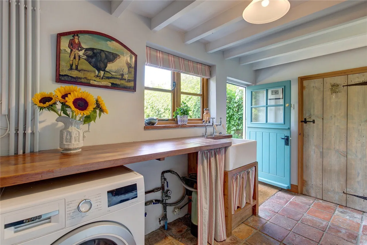 North Barningham Road, Bessingham, NR11, photo 10