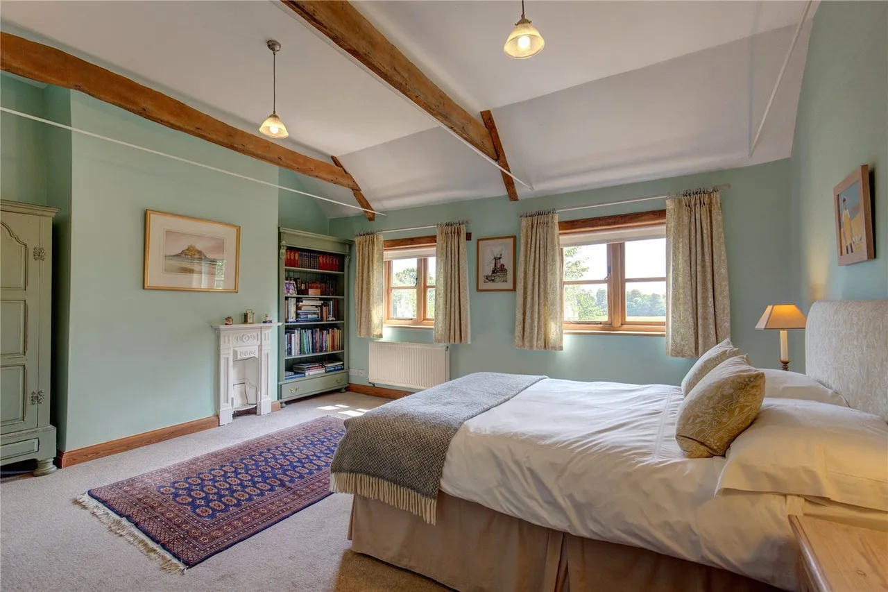 North Barningham Road, Bessingham, NR11, photo 15