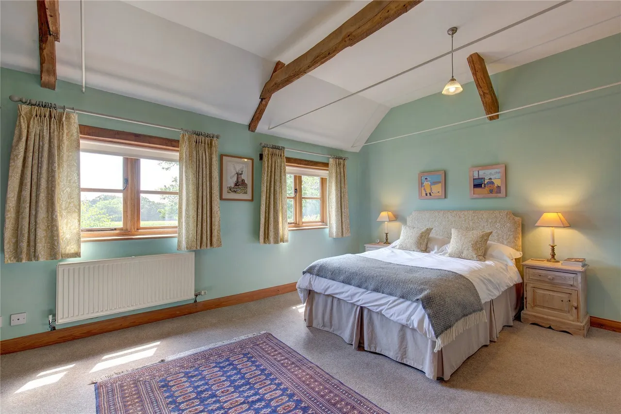 North Barningham Road, Bessingham, NR11, photo 17