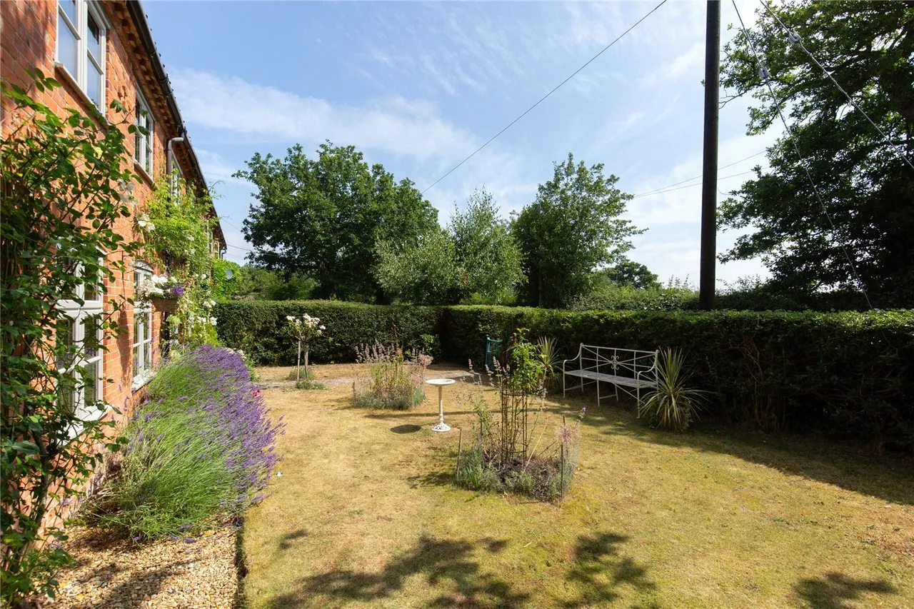 North Barningham Road, Bessingham, NR11, photo 32
