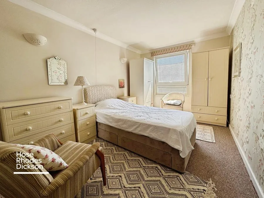 Currie Road, Sandown, PO36, photo 8
