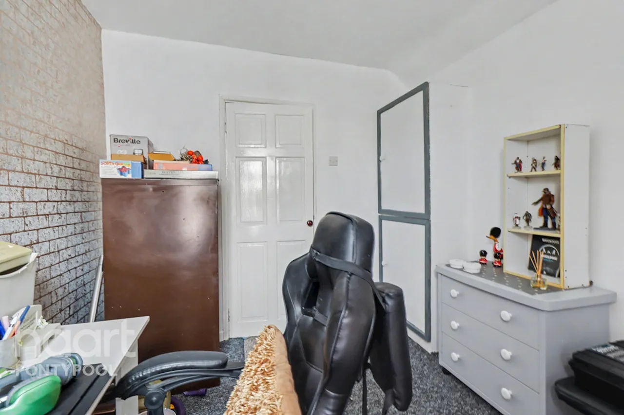 Tranch Road, Pontypool, NP4, photo 18