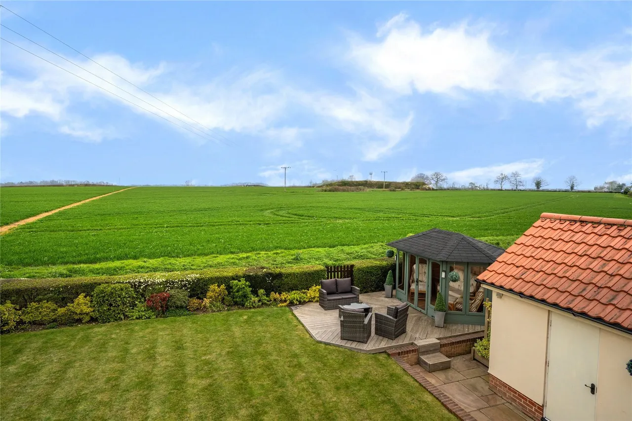 Combs, Stowmarket, IP14, photo 9