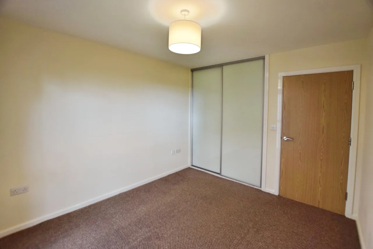 Stillwater Drive, Sports City, M11, photo 4