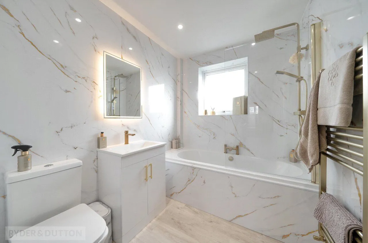Laurels Drive, Littleborough, OL15, photo 14