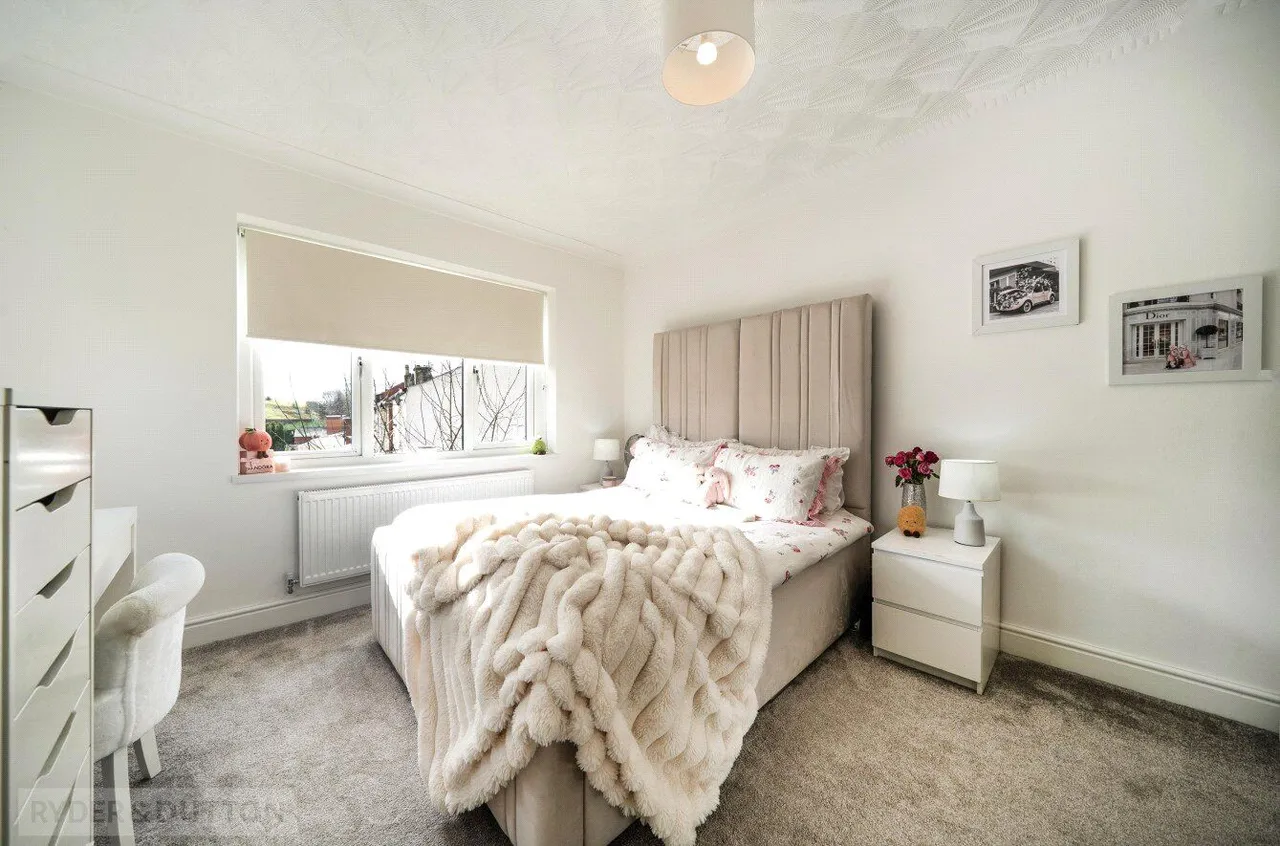 Laurels Drive, Littleborough, OL15, photo 13