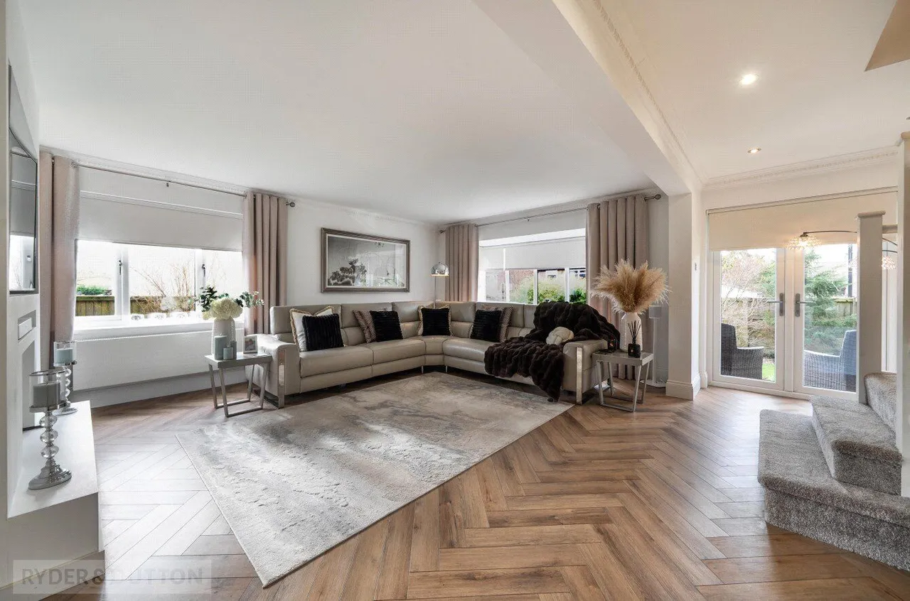 Laurels Drive, Littleborough, OL15, photo 8