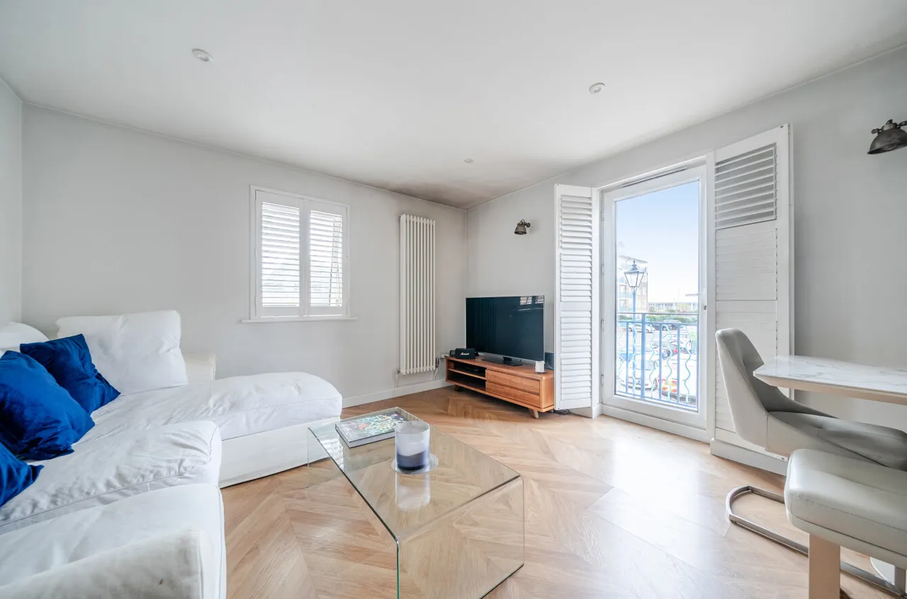 Victory Mews, The Strand, BN2, photo 9