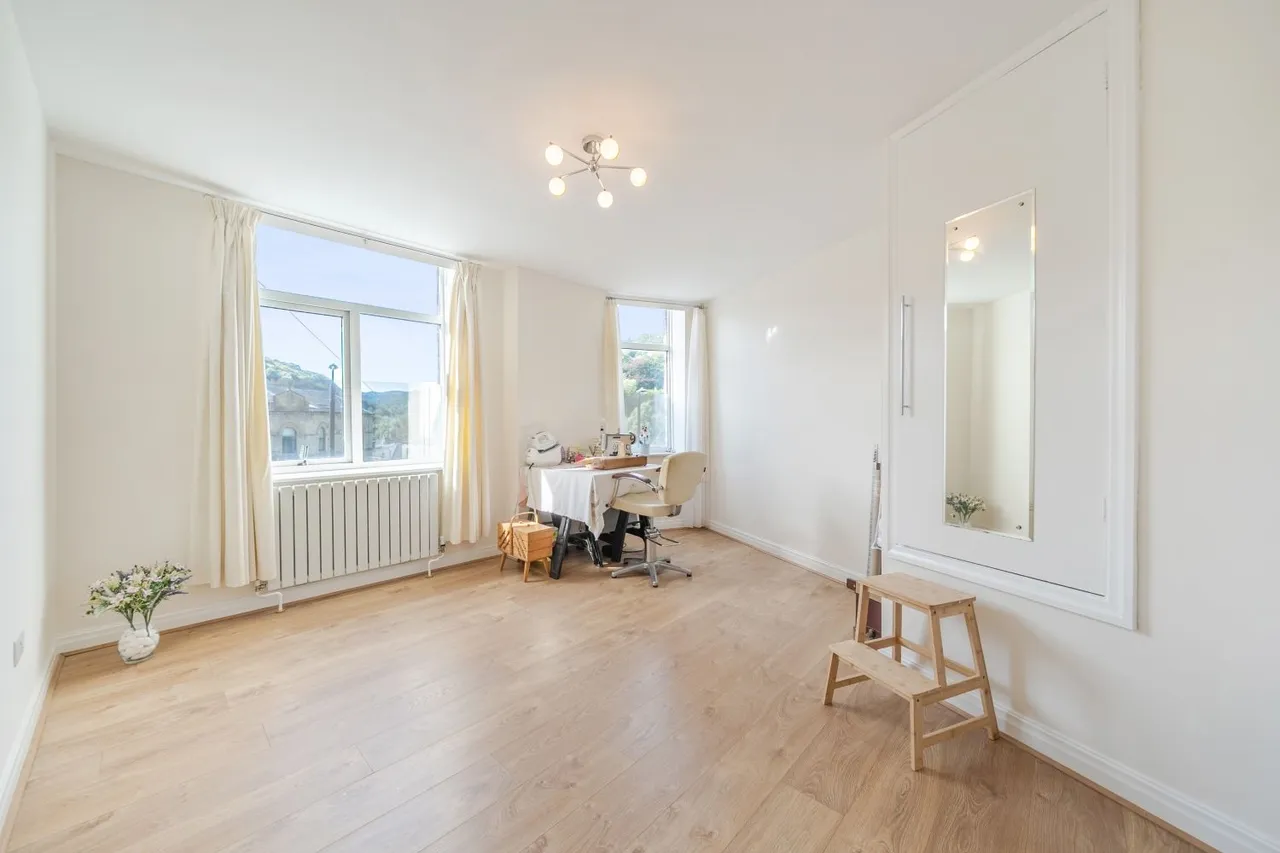 Birch Place, Hebden Bridge, HX7, photo 10