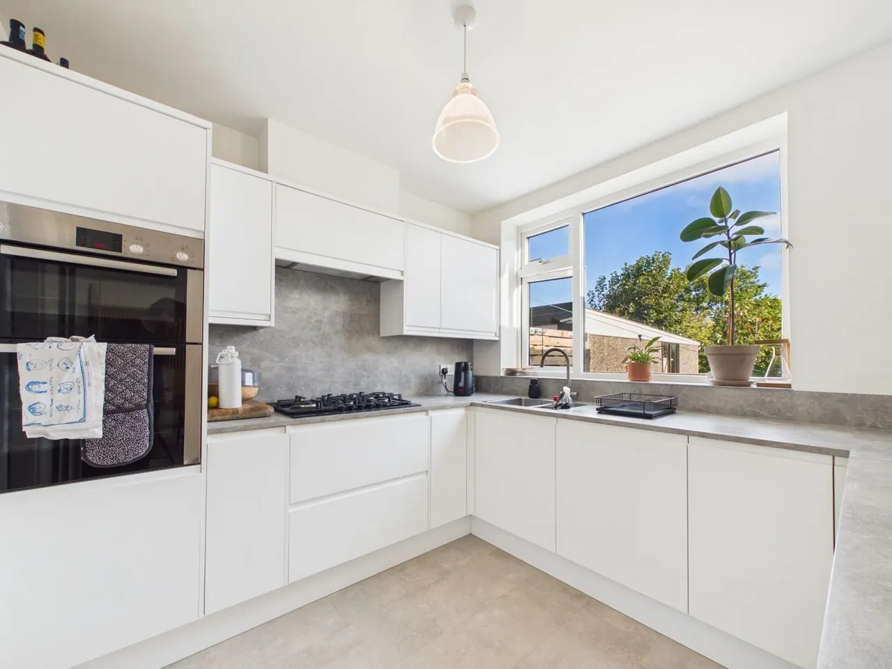 Manse Drive, Huddersfield, HD4, photo 11