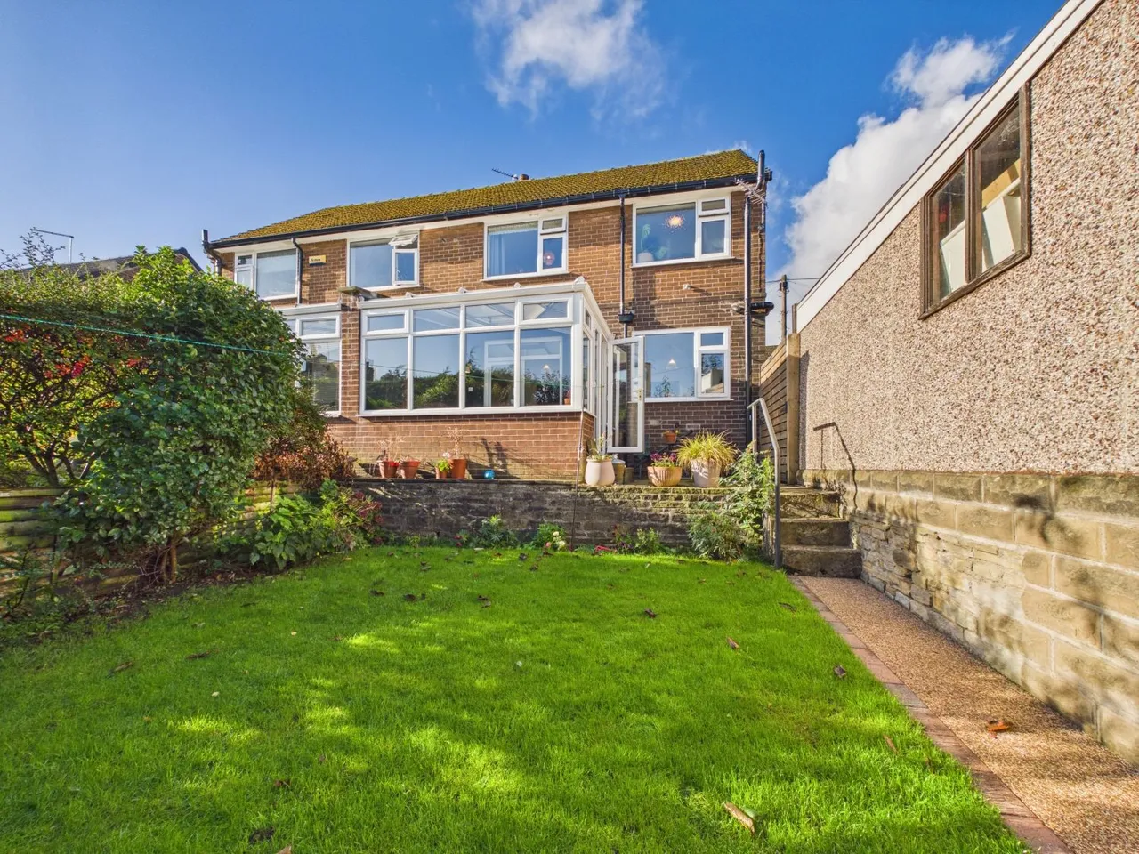Manse Drive, Huddersfield, HD4, photo 2