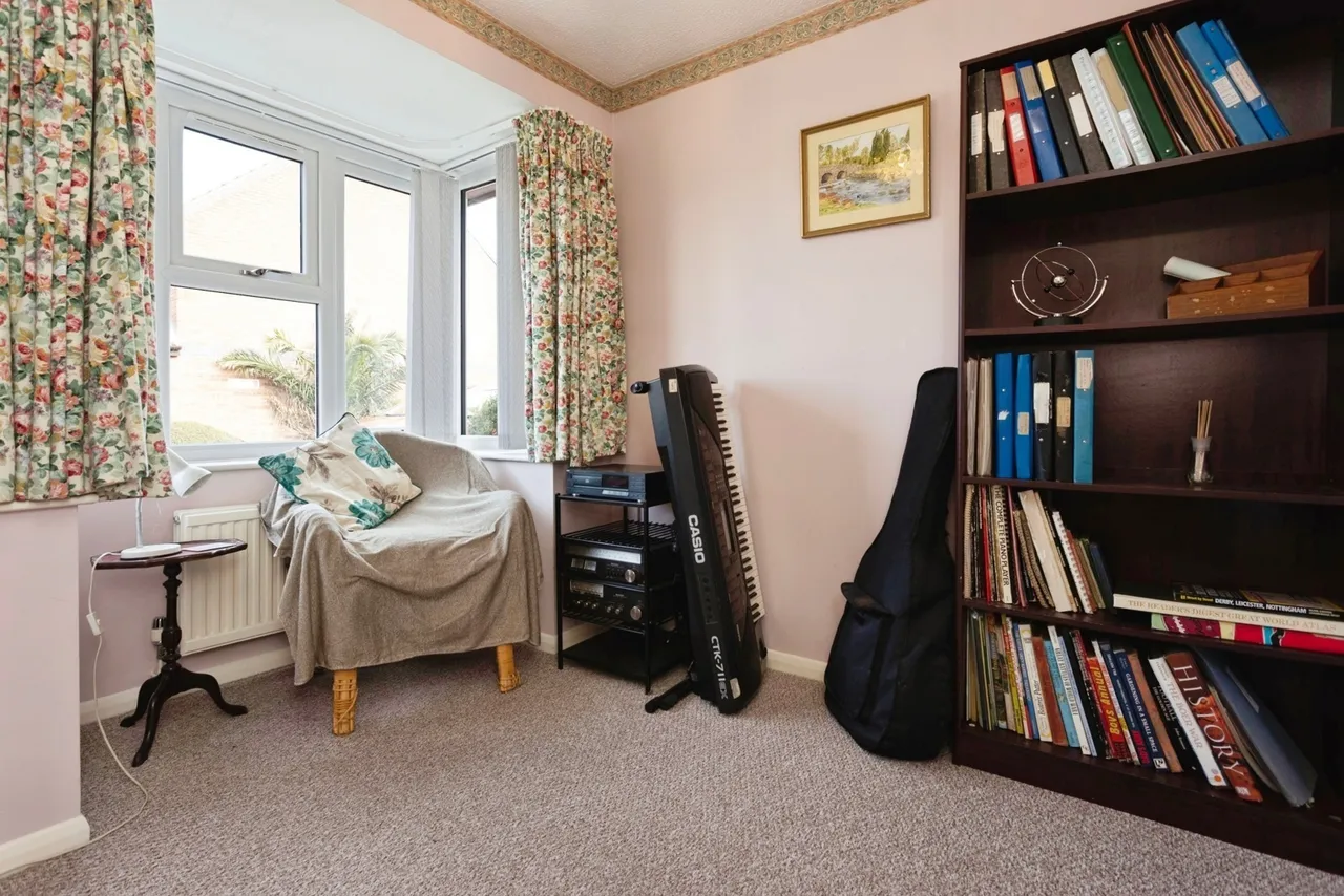 Kingfishers Court, West Bridgford, NG2, photo 7