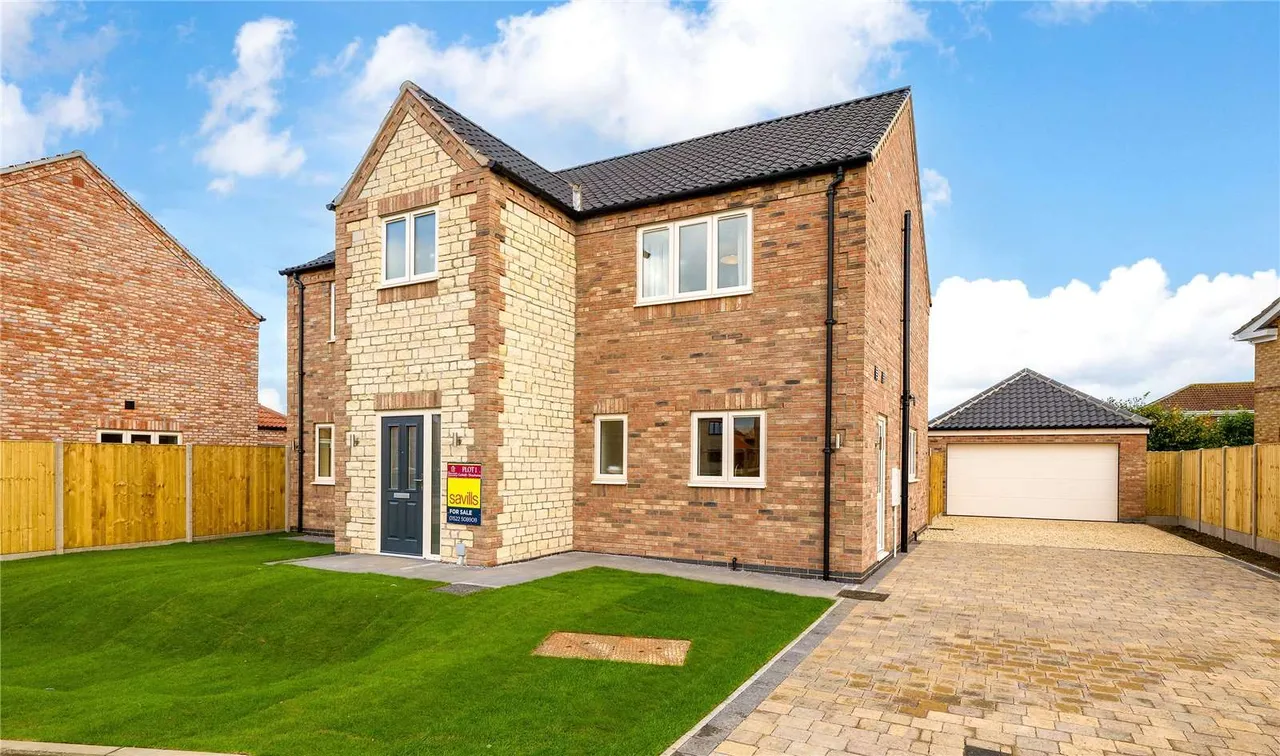 4 bed new development for sale — Plot 1, 10 The Hawthorns, LN2 2GD