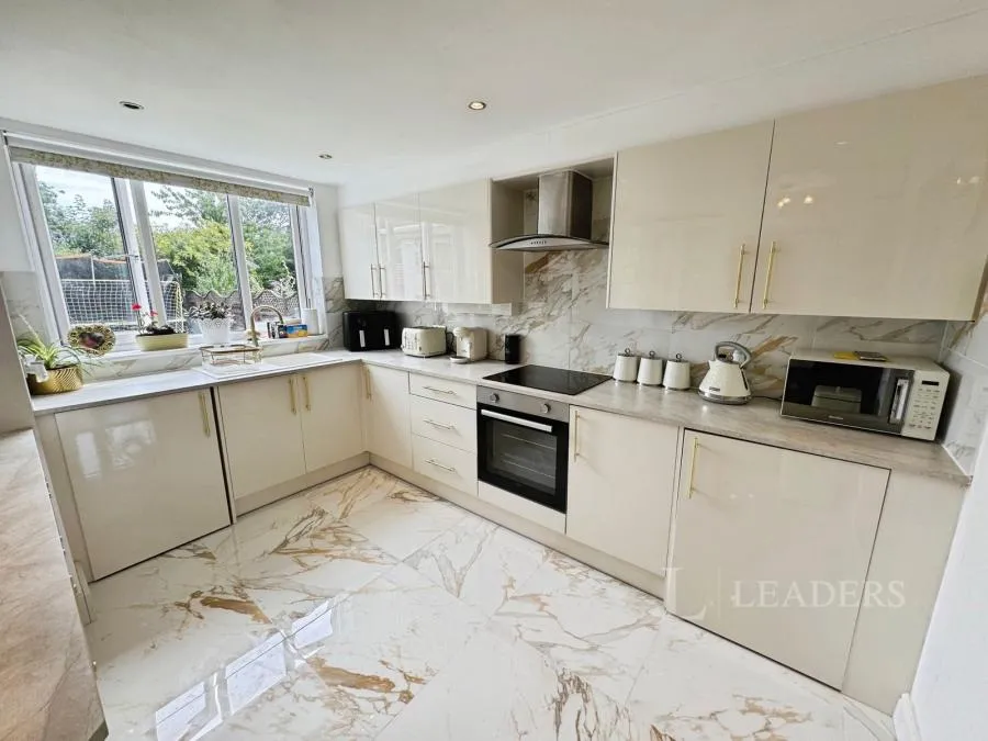 Walton Road, Clacton-on-Sea, CO15, photo 8
