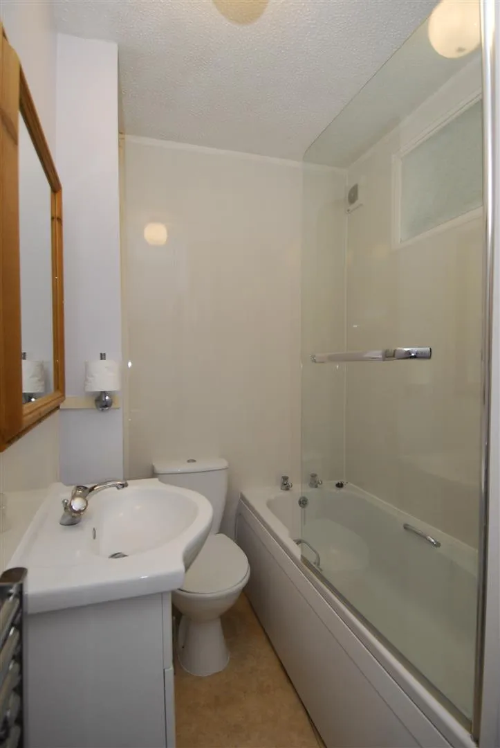 Clifton Place, Plymouth, photo 9