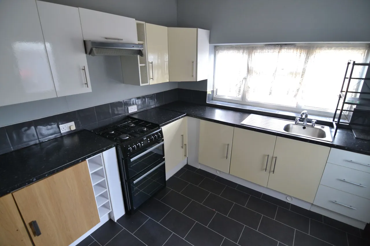 Marston Road, Wolverhampton, West Midlands, WV2 4NL, photo 5