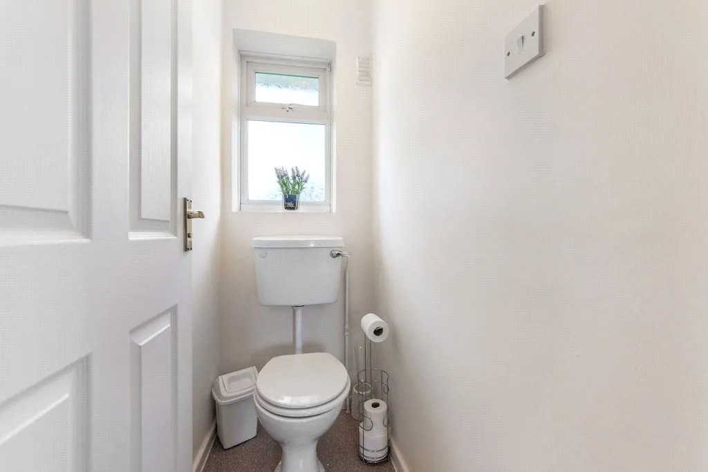 Wistaria Close, Bournville Village Trust, B31, photo 14