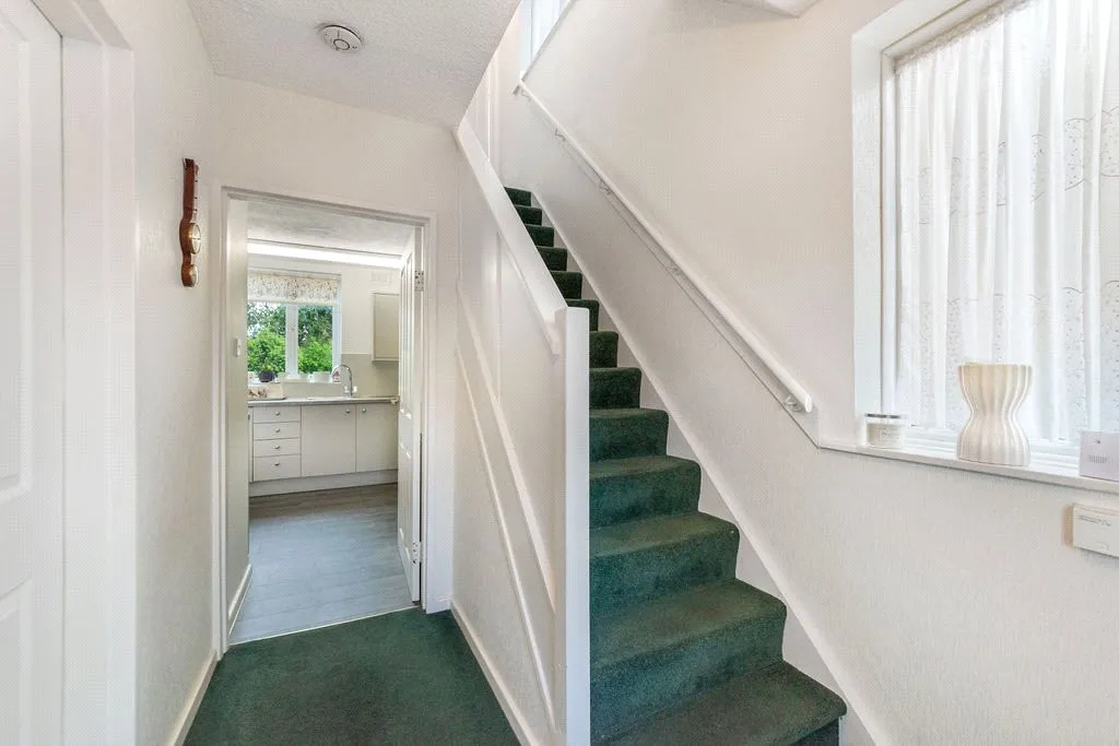 Wistaria Close, Bournville Village Trust, B31, photo 2