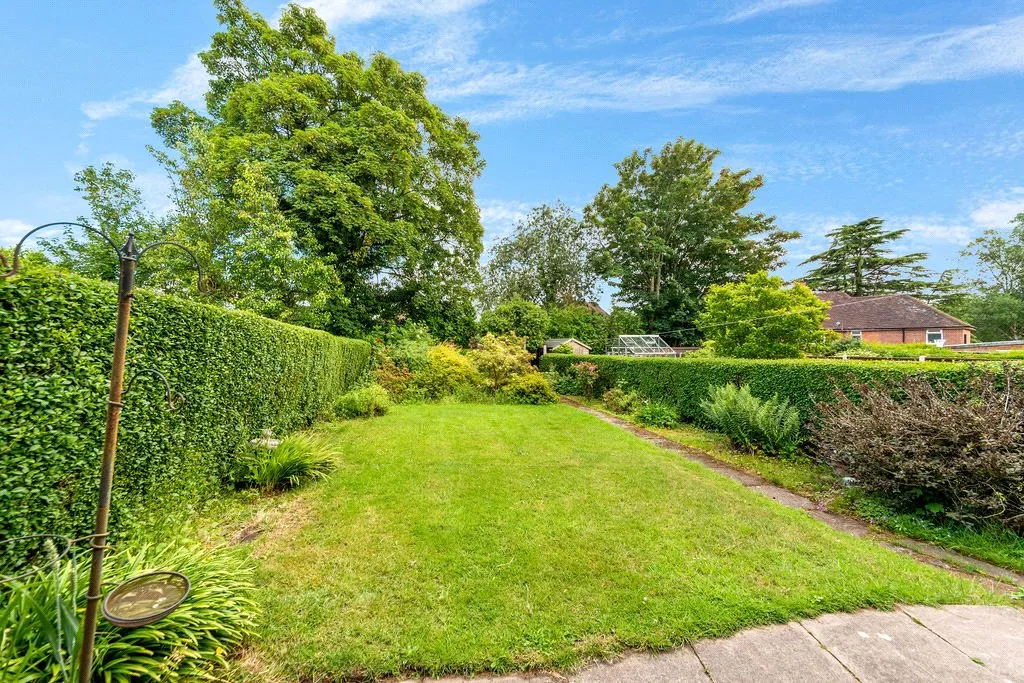 Wistaria Close, Bournville Village Trust, B31, photo 16