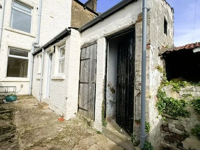 Vine Street, Greaves, LA1, photo 13