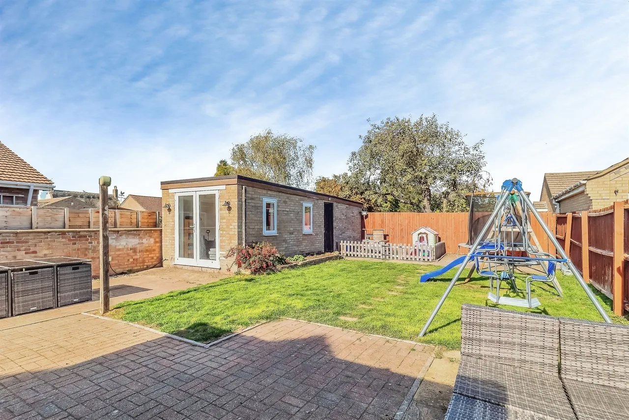 Bassenhally Road, Peterborough, PE7, photo 18