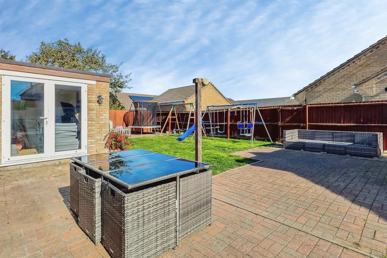 Bassenhally Road, Peterborough, PE7, photo 19