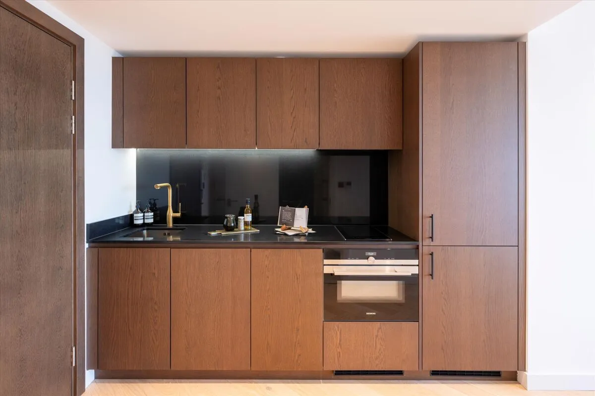1 bed flat for sale, Westferry Road, Isle Of Dogs, E14