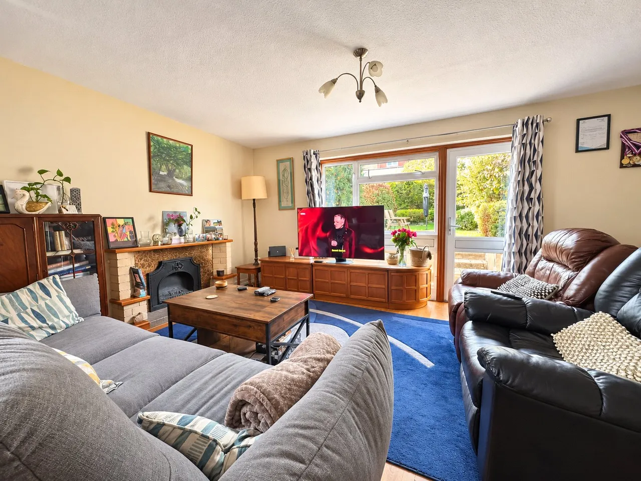 Rushden Way, Farnham, GU9, photo 2