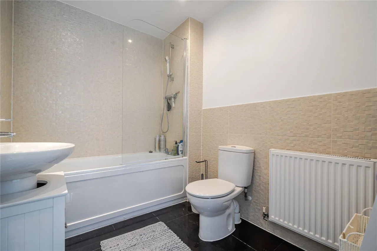 Waratah Drive, BR7, photo 6