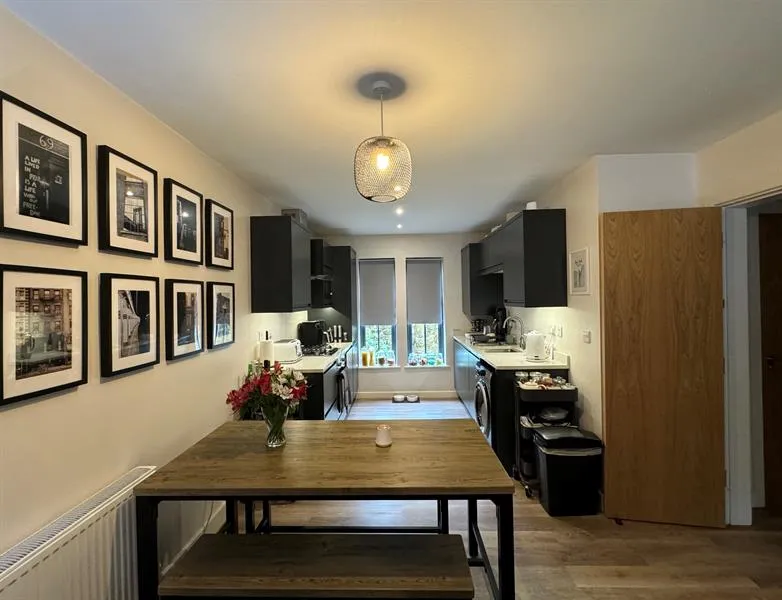 Samuel Wood Close, Glossop, photo 4