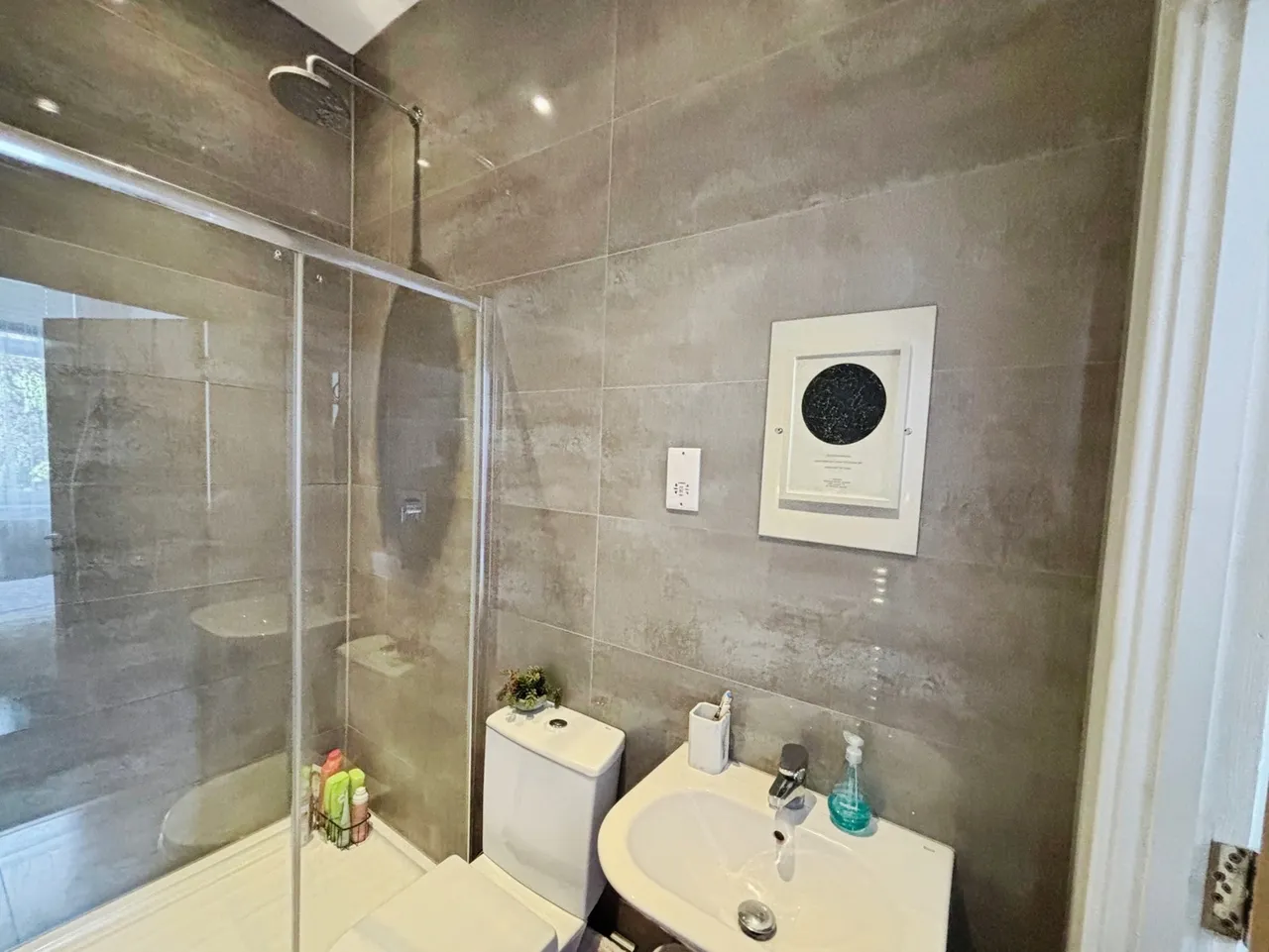 Knoll Road, Camberley, Surrey, GU15 3BP, photo 10