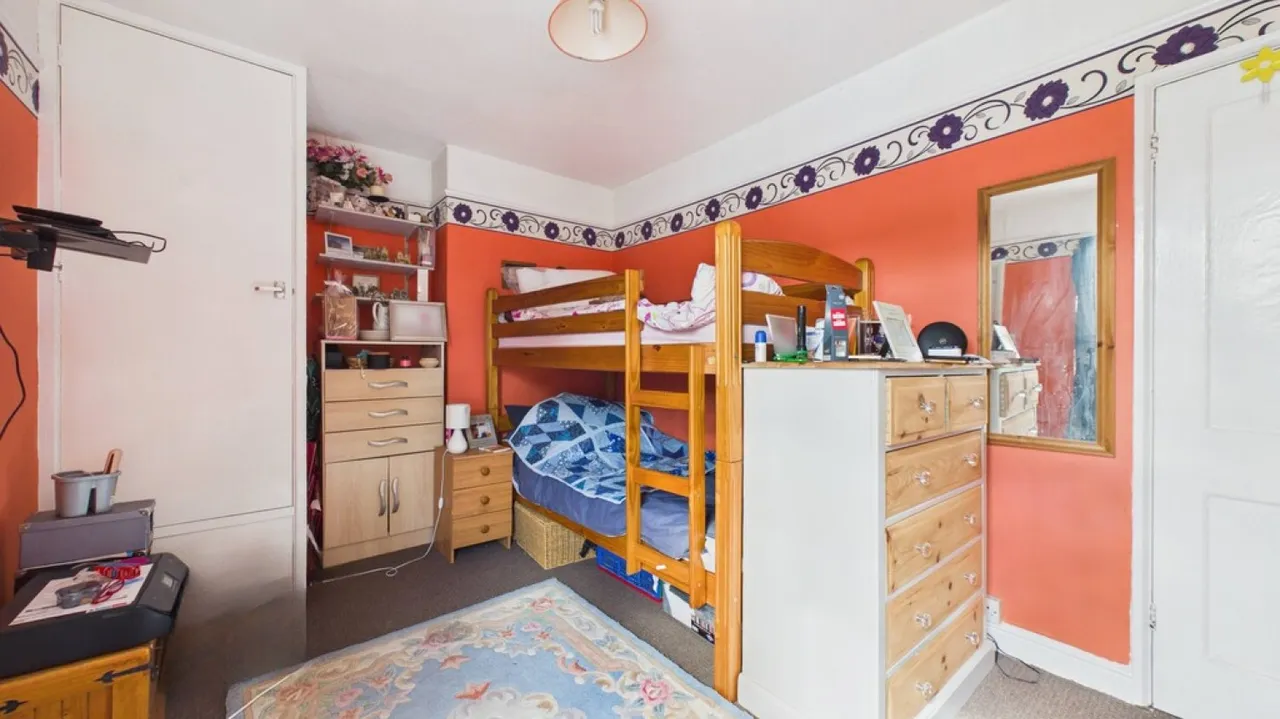 Springfield Avenue, Bury St Edmunds, IP33, photo 8