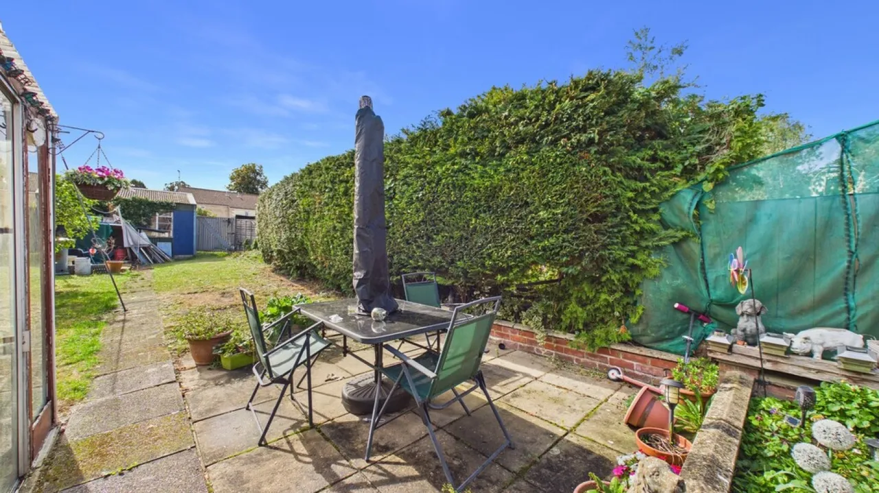 Springfield Avenue, Bury St Edmunds, IP33, photo 10