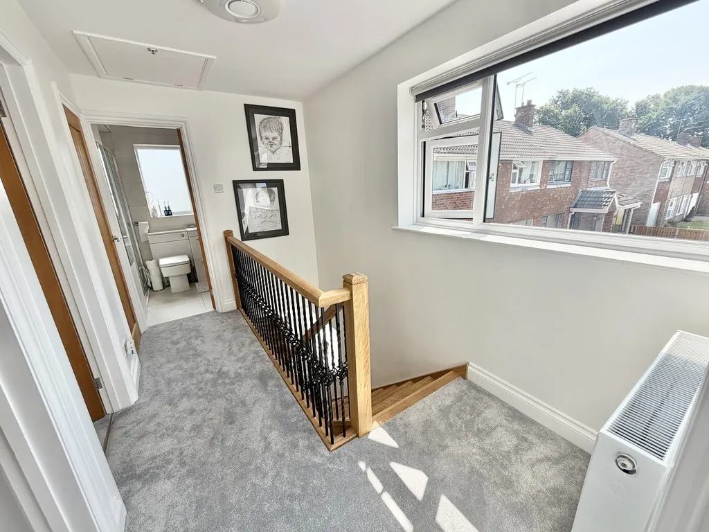 Frimley, Camberley, photo 8