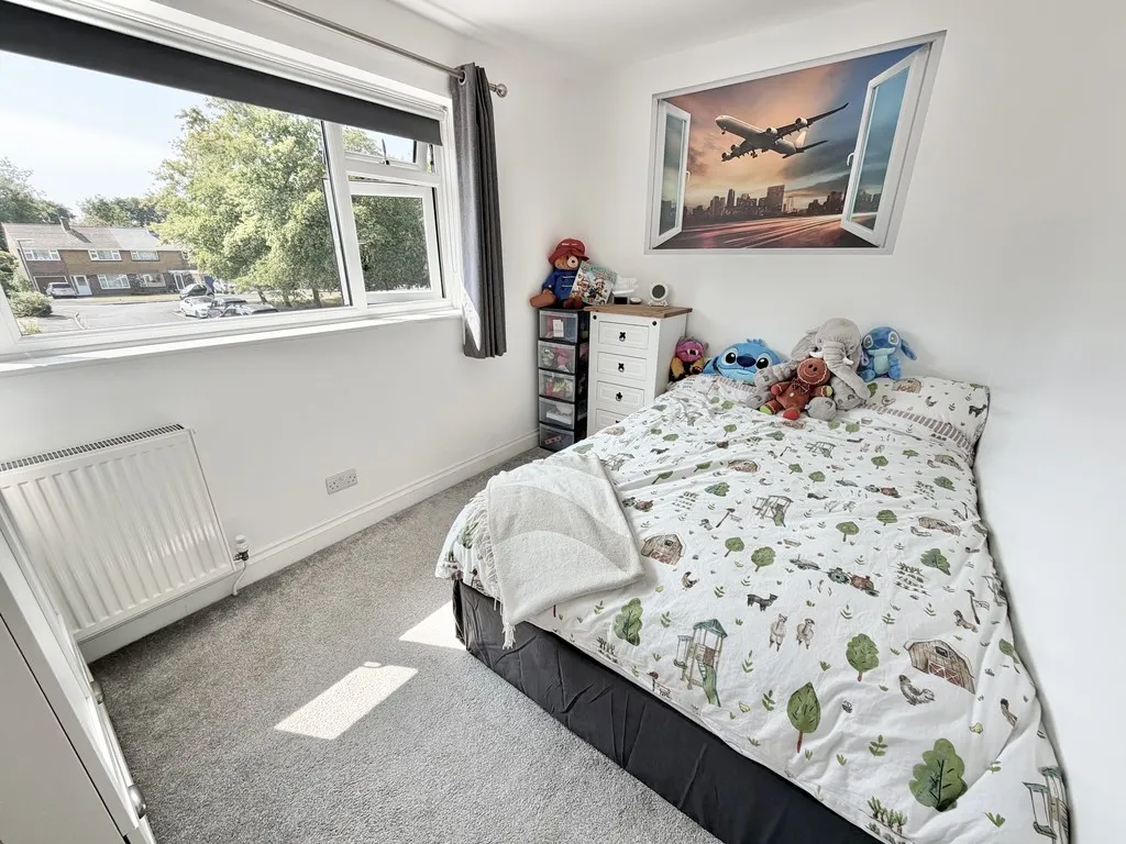 Frimley, Camberley, photo 14