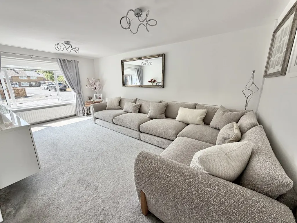 Frimley, Camberley, photo 5