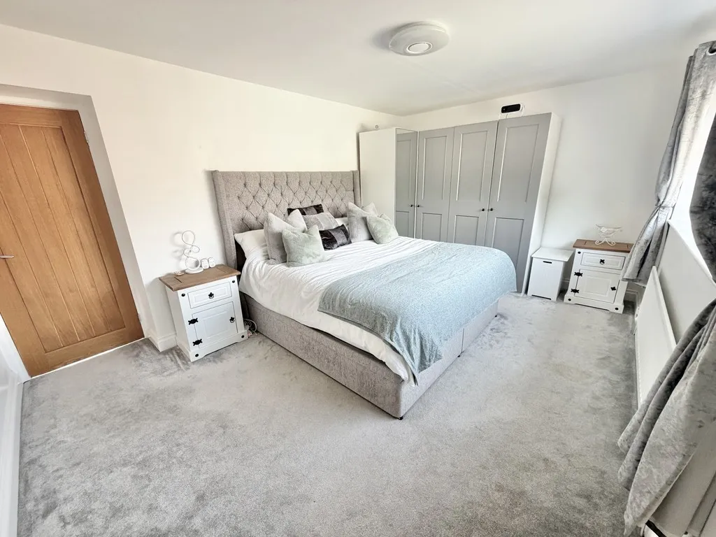 Frimley, Camberley, photo 10