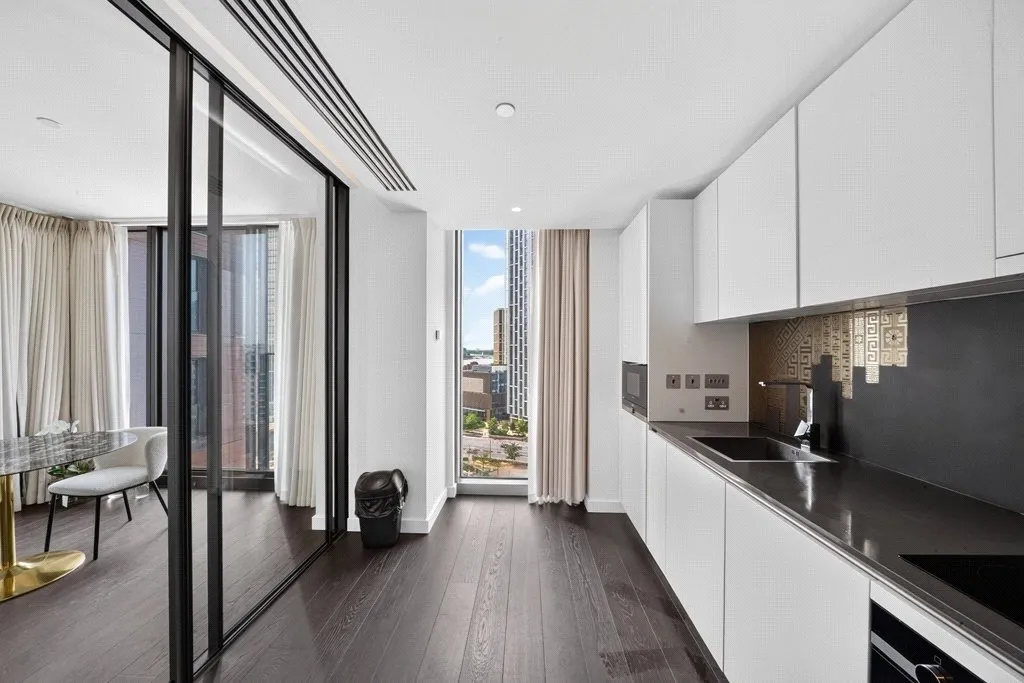 Bondway, Nine Elms, SW8, photo 4